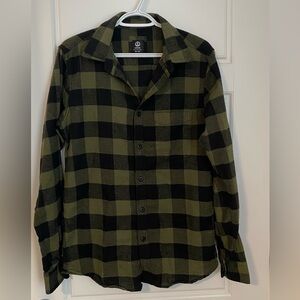 Amnesia Green and Black Plaid Flannel Shirt Men’s Medium Gorpcore Hiking Cabin